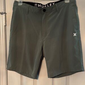Hurley Olive Green Casual Shorts